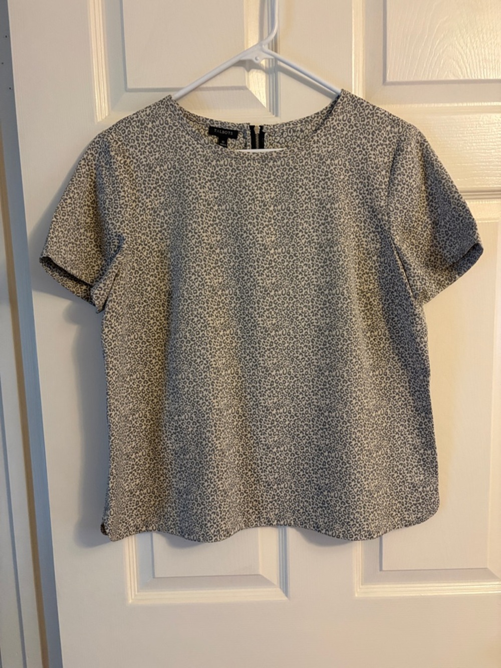 Talbots Cream and Gray cheetah print Short Sleeve Blouse, size 10